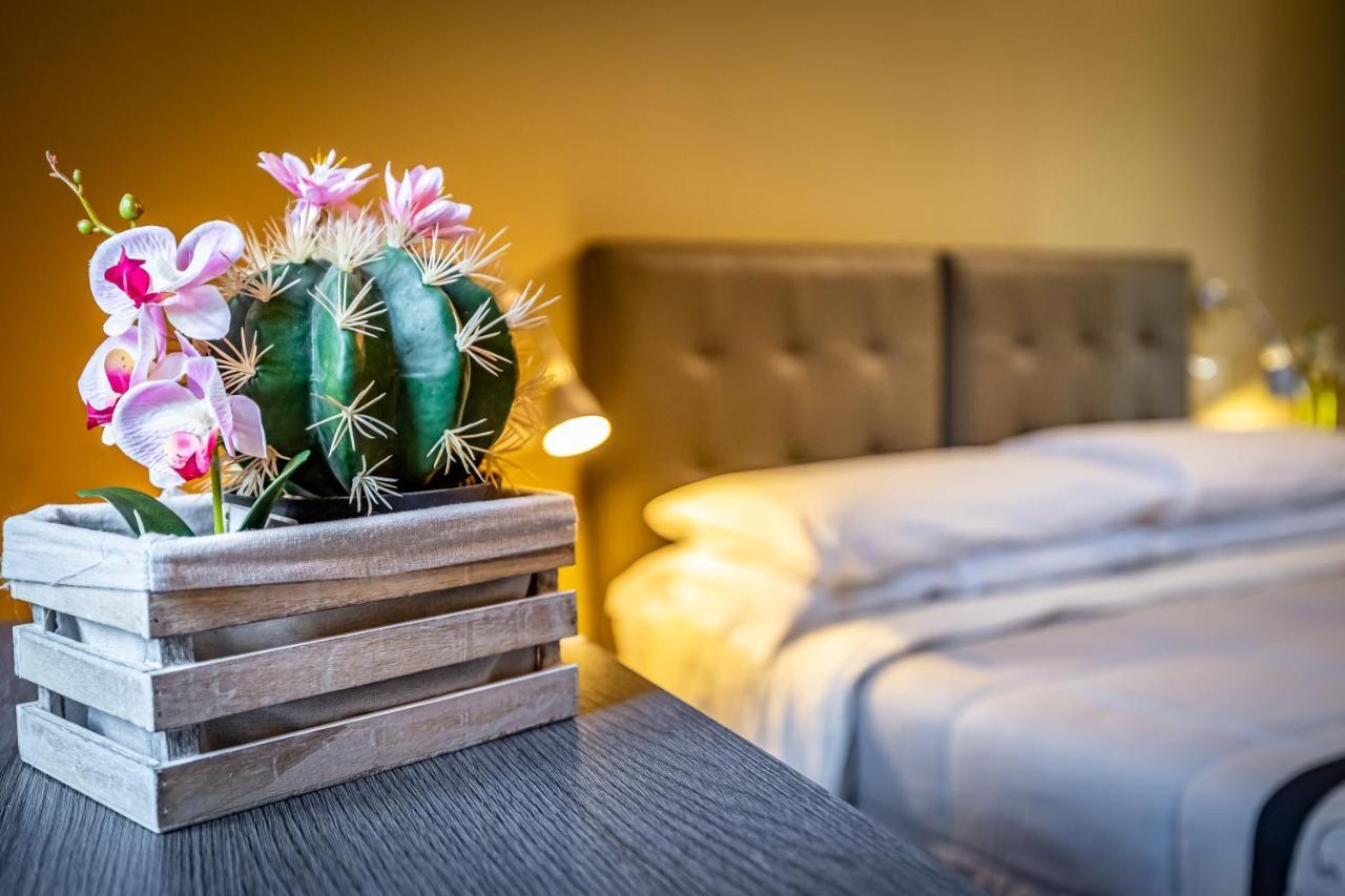 Residenza Fanti Hotel Флоренция Екстериор снимка